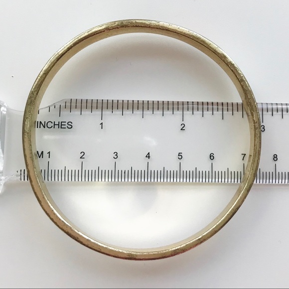 Bracelets - Picture 7 of 8